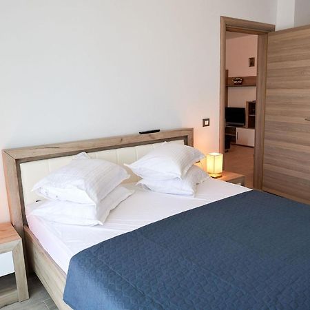 Rubic Apartment Spa N Pool Beach Resort Năvodari Eksteriør bilde