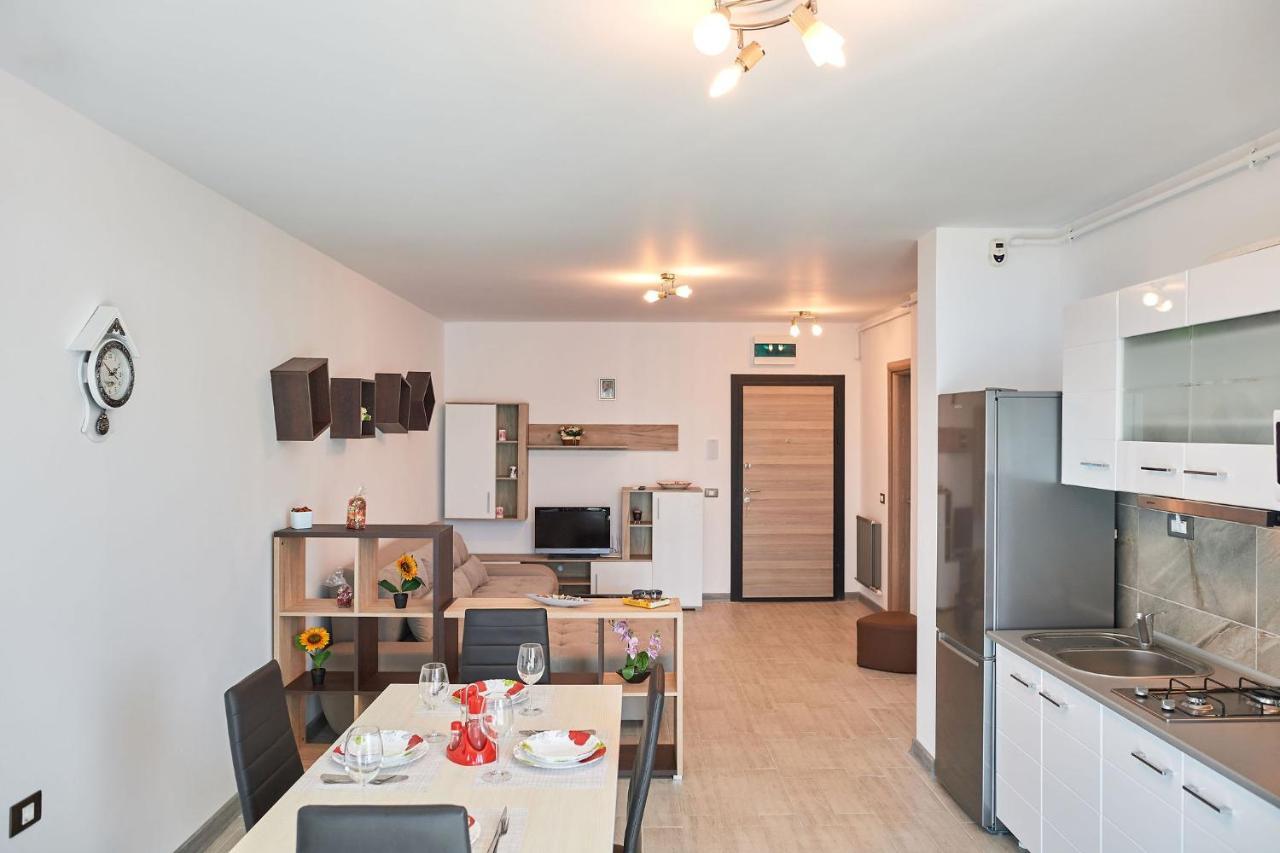 Rubic Apartment Spa N Pool Beach Resort Năvodari Eksteriør bilde