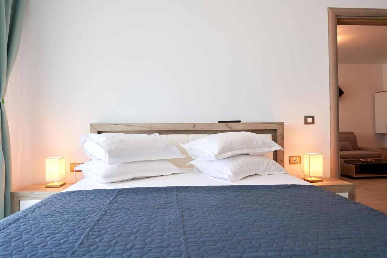 Rubic Apartment Spa N Pool Beach Resort Năvodari Eksteriør bilde