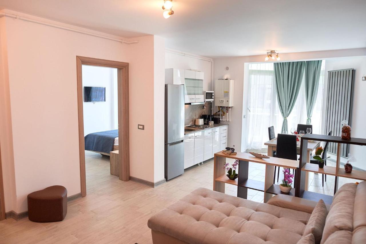 Rubic Apartment Spa N Pool Beach Resort Năvodari Eksteriør bilde