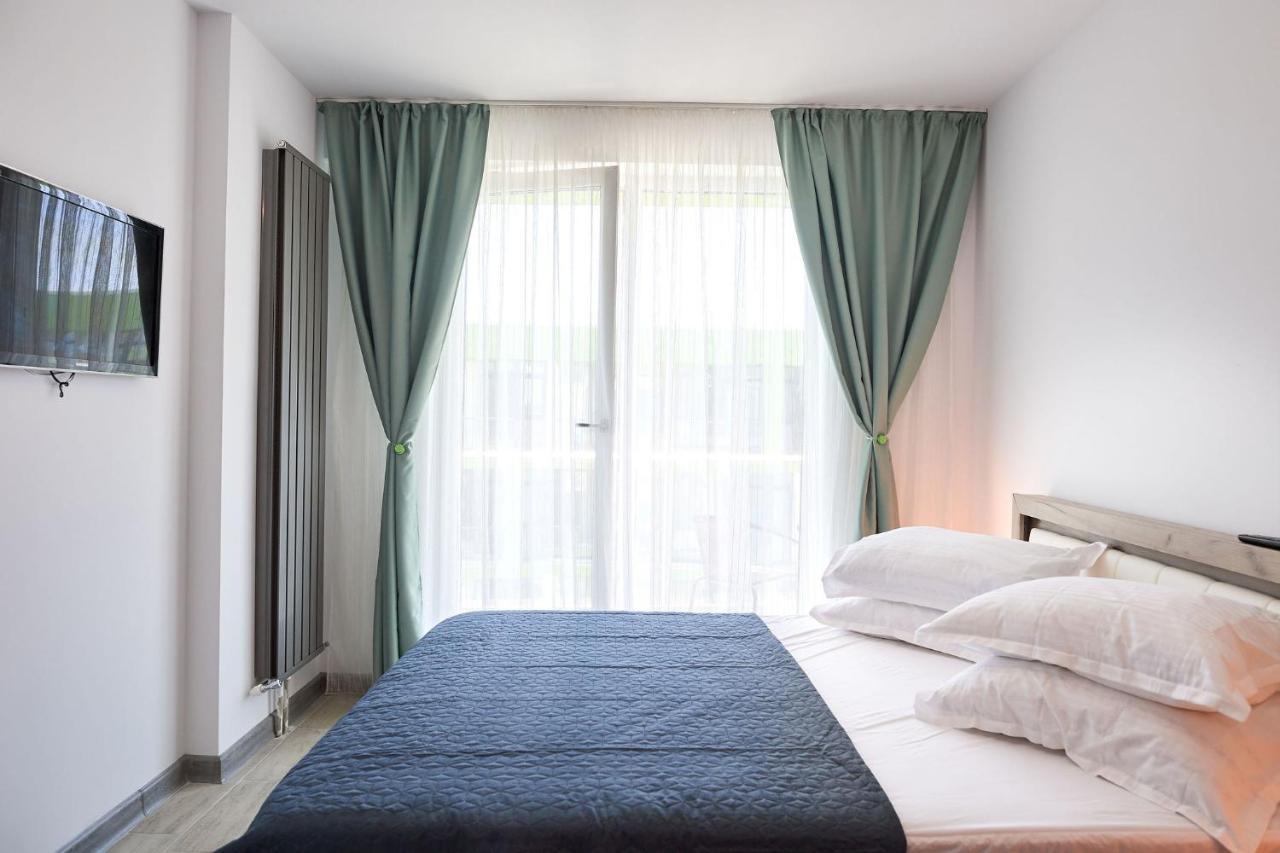 Rubic Apartment Spa N Pool Beach Resort Năvodari Eksteriør bilde